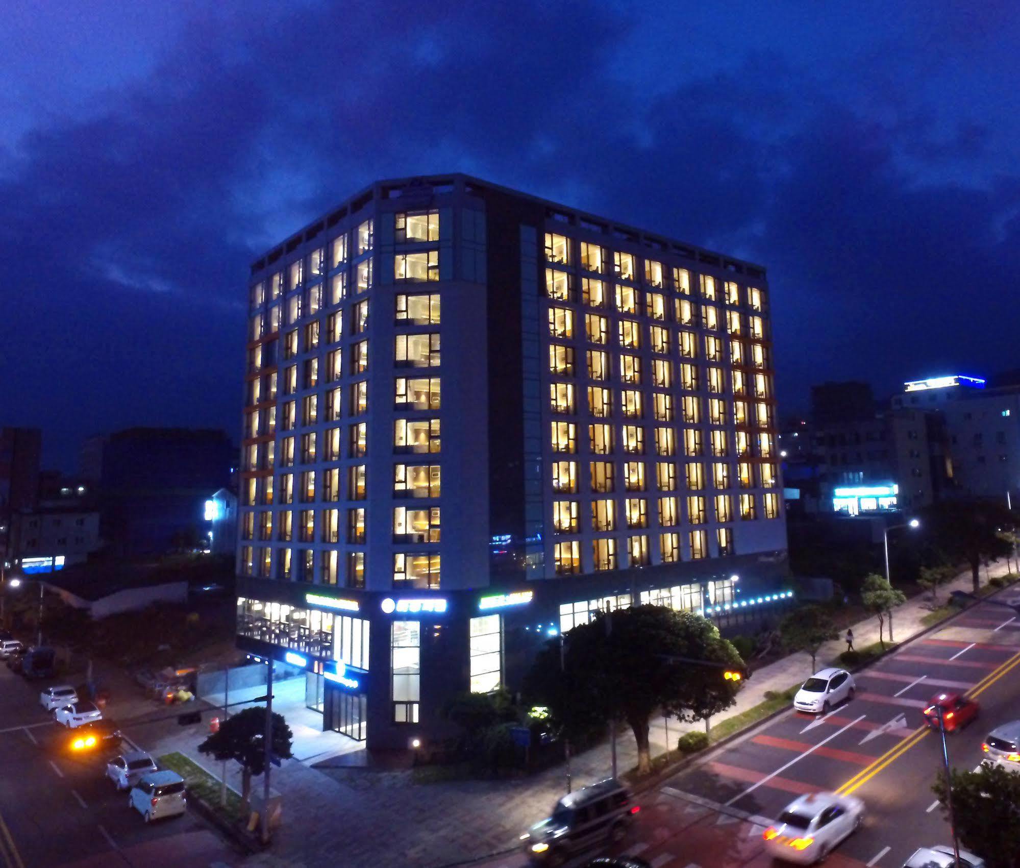 Seogwipo Js Hotel Exteriér fotografie